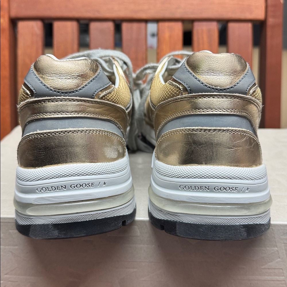 Golden Goose Dad Star Gold Leather and mesh Sneakers - Picture 4 of 6